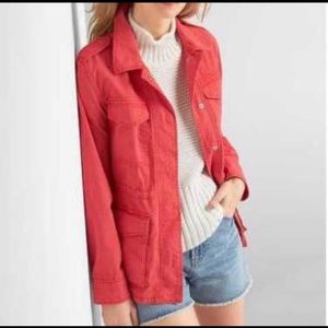 Size L GAP utility jacket